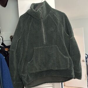Lululemon Sherpa Scuba Oversized Half Zip - M/L - Green Jasper